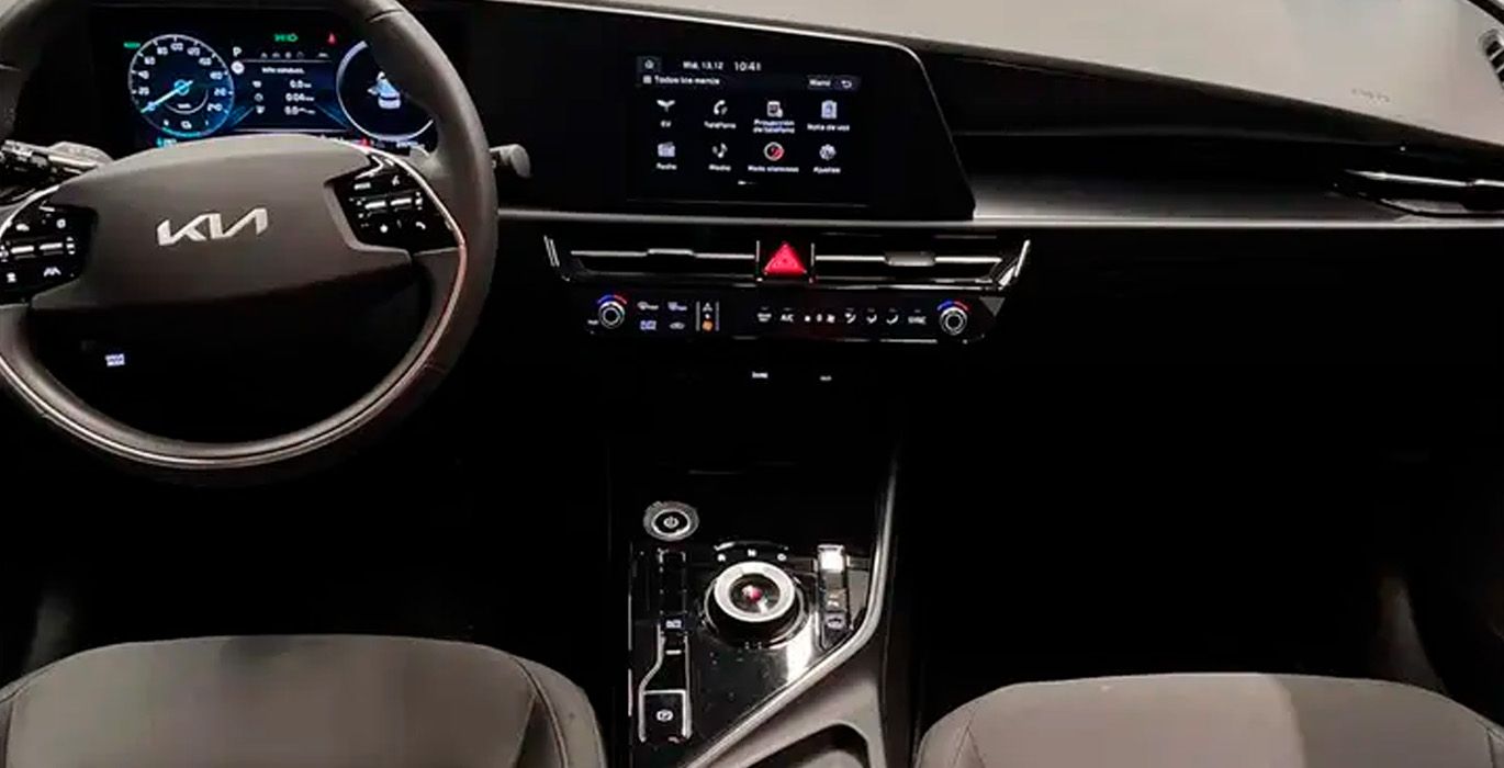 KIA Niro 1.6 GDi PHEV 135kW 183CV Concept interior delantera 2 | Total Renting