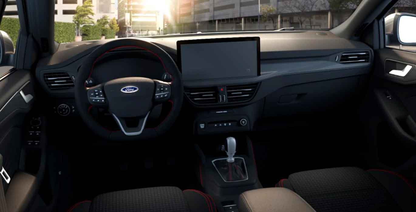 FORD Focus ST Line X 1.0 EcoBoost MHEV interior delantera .1 | Total Renting