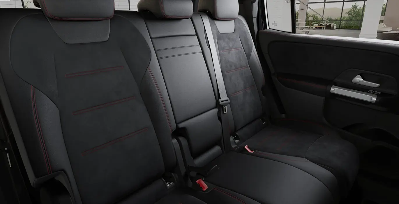 Mercedes Benz GLB 200d interior trasera | Total Renting