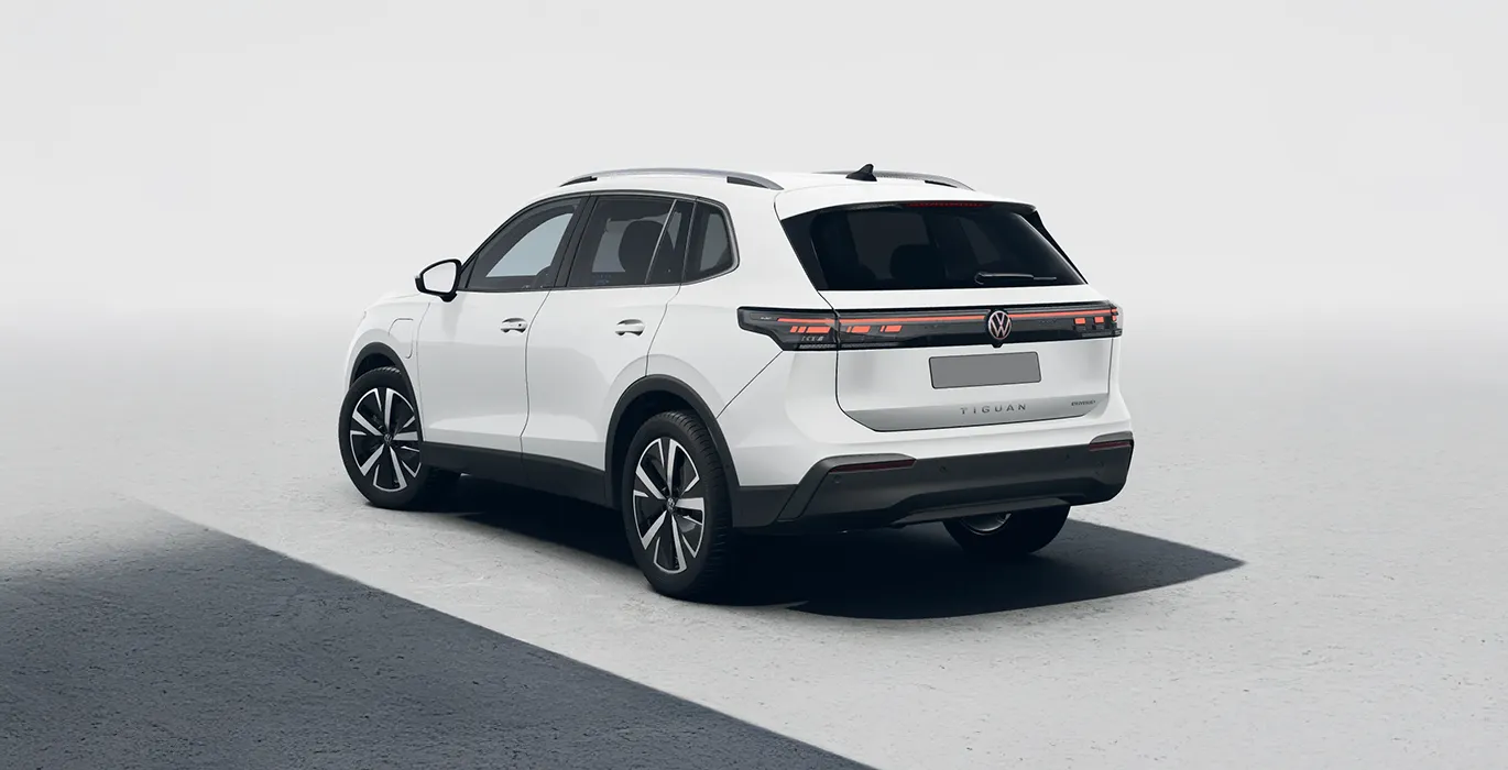 Volkswagen Tiguan Mas 1.5 TSI eHybrid 150kW 204CV DSG trasera 1 | Total Renting