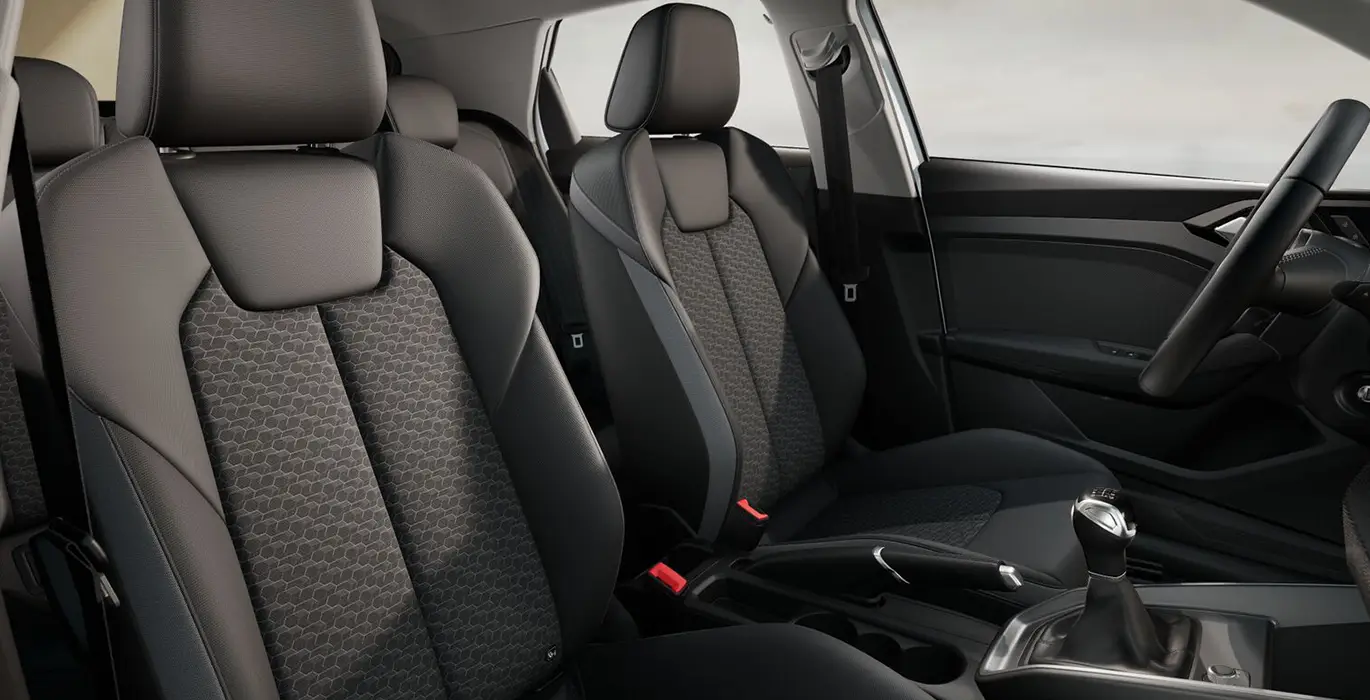 AUDI A1 Allstreet 30 TFSI II interior delantera II | Total Renting