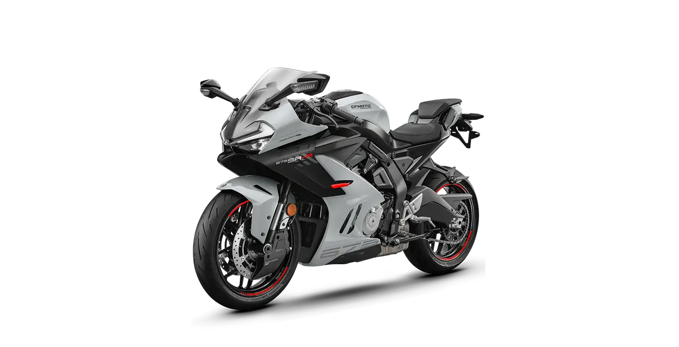 CF MOTO 675 SR R sin fondo principal | Total Renting