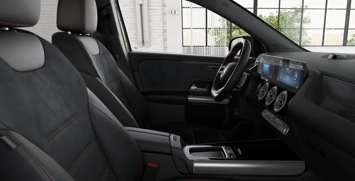 Mercedes Benz GLA 200d II interior delantera II | Total Renting
