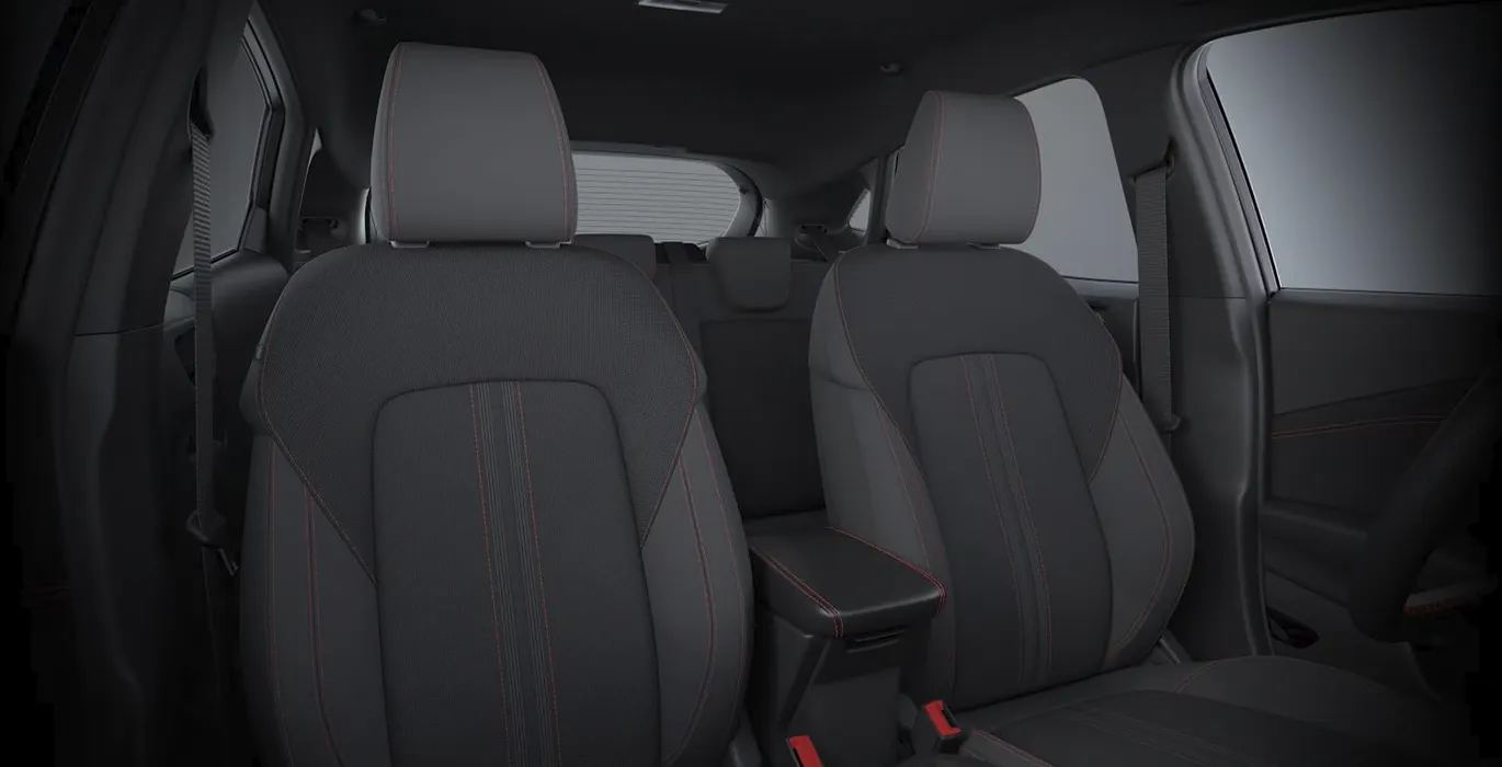 FORD Puma ST Line EcoBoost AT MHEV 125CV interior trasera | Total Renting