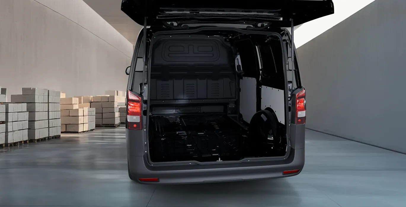 Mercedes Benz Vito 110CDI 75kW Furgon Pro Larga interior trasera | Total Renting