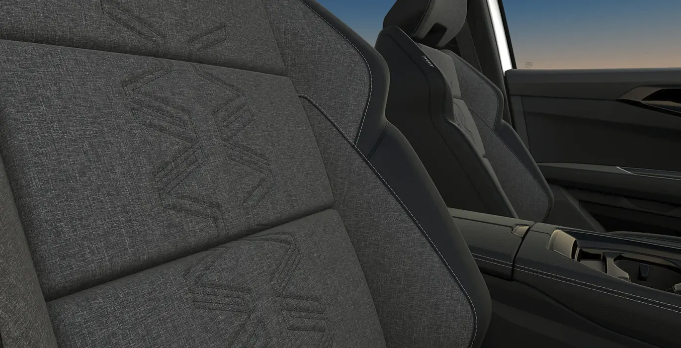 RENAULT AUSTRAL E Tech Full Hybrid Evolution 147kW interior asientos | Total Renting