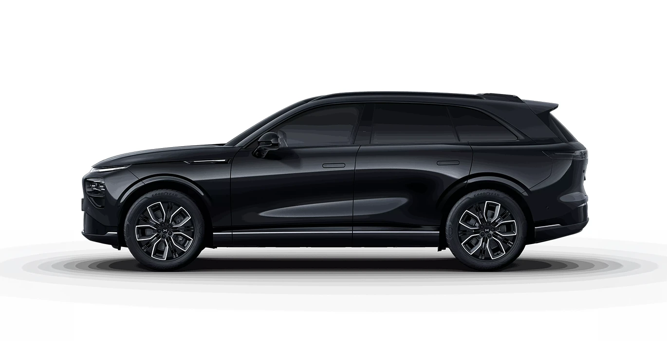 XPENG G9 RWD Long Range 2 XPENG G9 RWD Long Range lateral | Total Renting