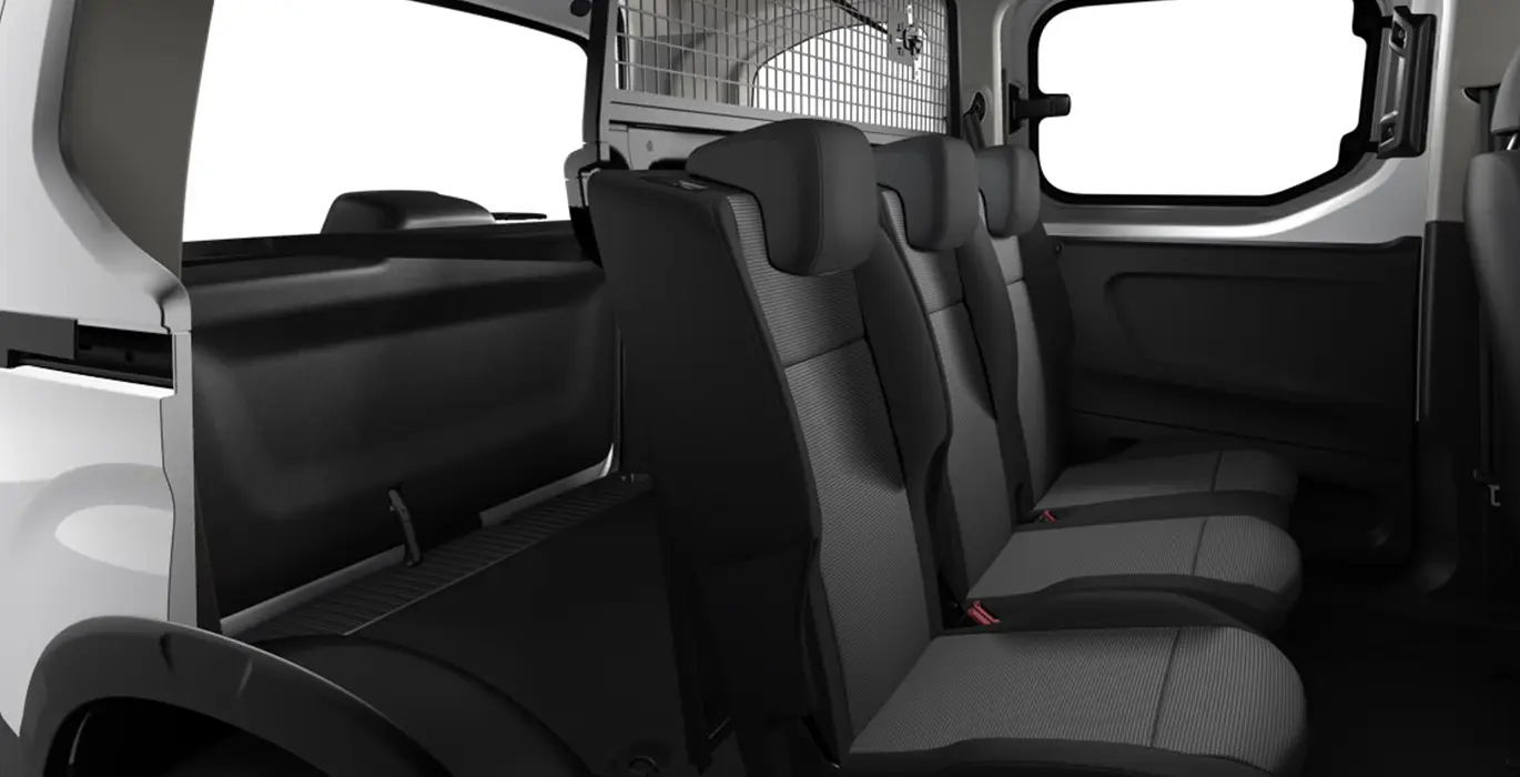 PEUGEOT RIFTER ACTIVE BUSINESS STANDARD BHDI 100 (MANUAL) 6 PEUGEOT RIFTER ACTIVE BUSINESS STANDARD BHDI 100 MANUAL interior trasera | Total Renting